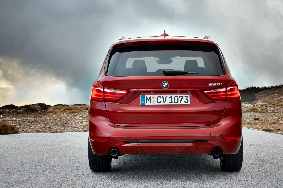  BMW 220i Gran Tourer Sport Line 2015 года  (фото 16 из 16)